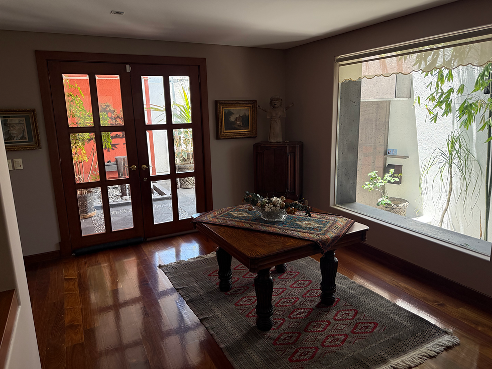 17_mesa_Casa_enVenta_FuentedeTrevi_Tecamachalco.HEIC