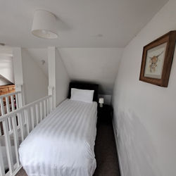 Single Bed 