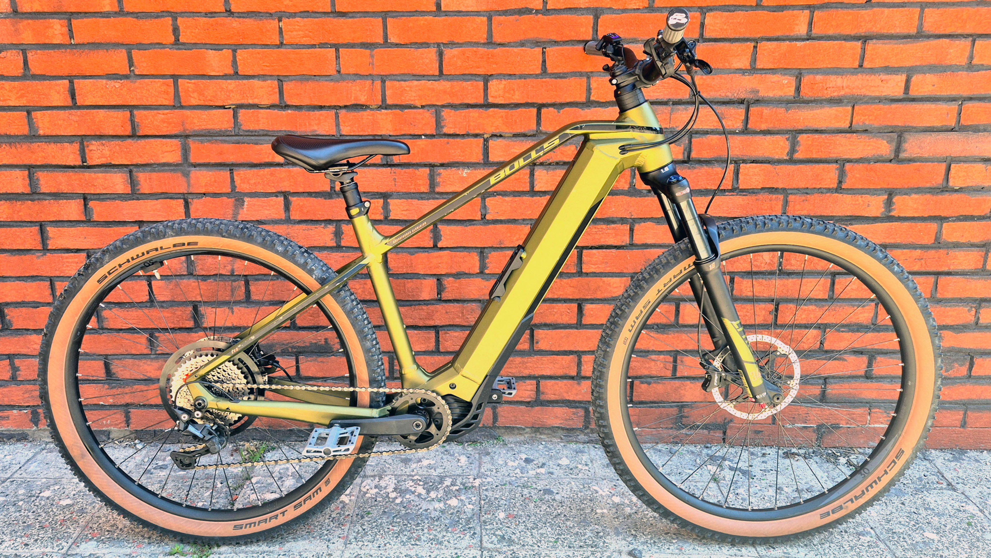 Електрически велосипед E Bike BULLS SONIC EVO 1, BOSCH CX, 750 Smart System - L