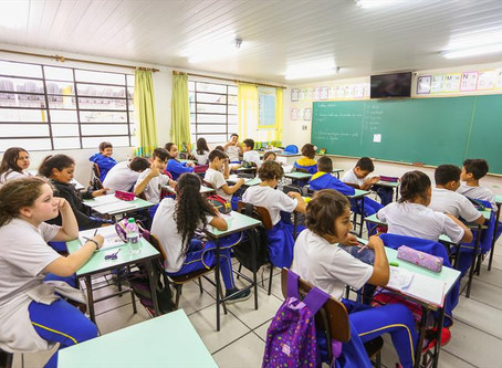 Aulas presenciais em Curitiba são suspensas até 31 de outubro