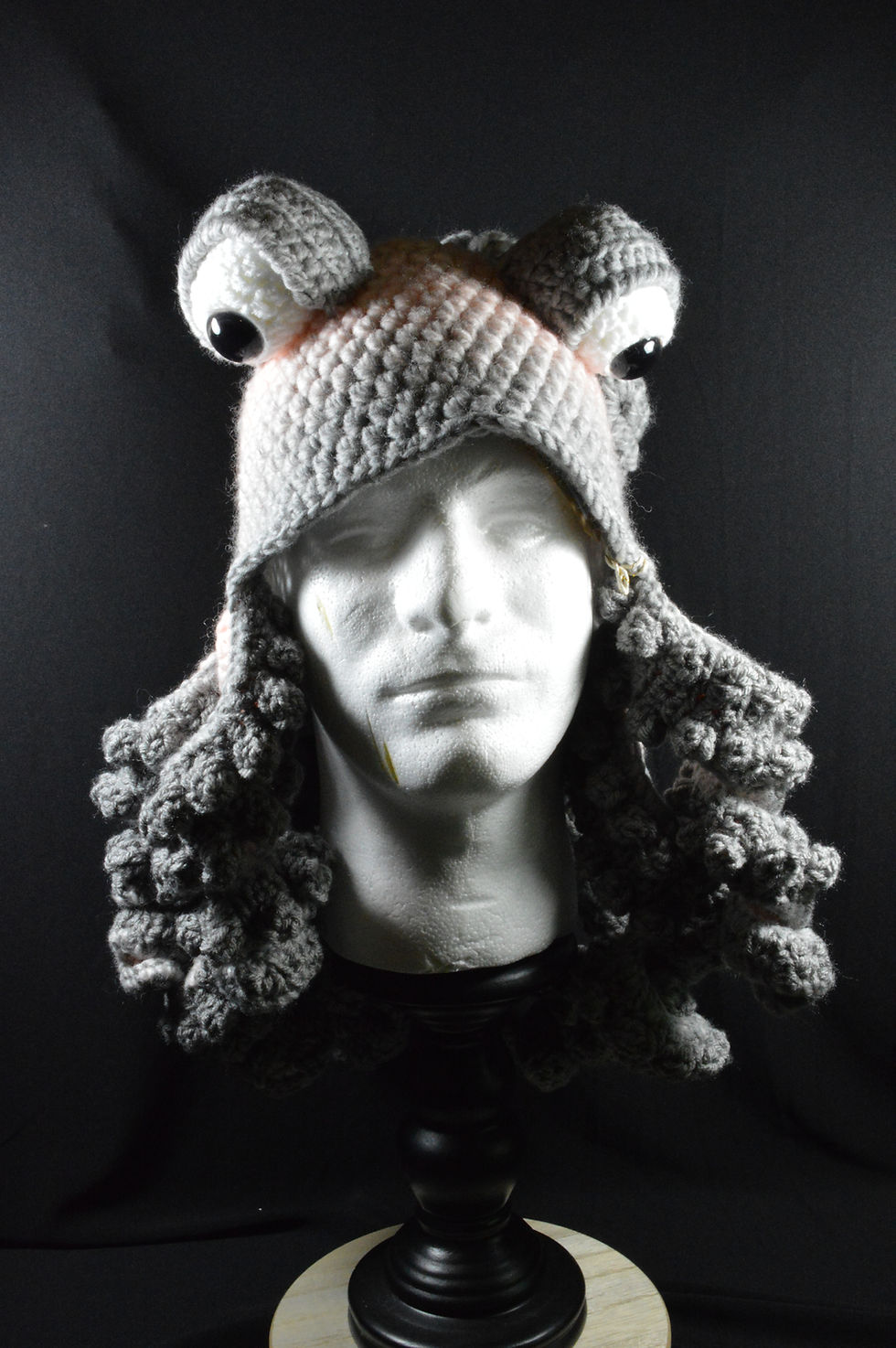Thumbnail: Twisted Kraken Hat