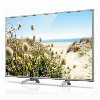 TV / Panasonic / Television / Lazingbee / Advertising / Marketing / Branding / Advert / Photographer / Stockphoto / Getty Images / iStock / iStockphoto / Bridget Lazenby Gould