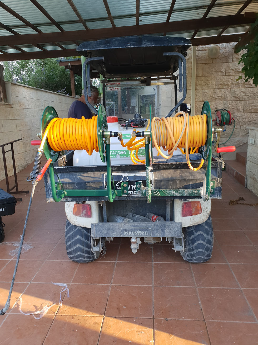 תמונה ממוזערת: מרסס רכב תיפעולי 100 ליטר