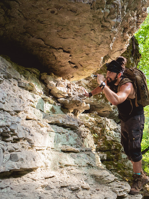 Exploring Missouri Cliff