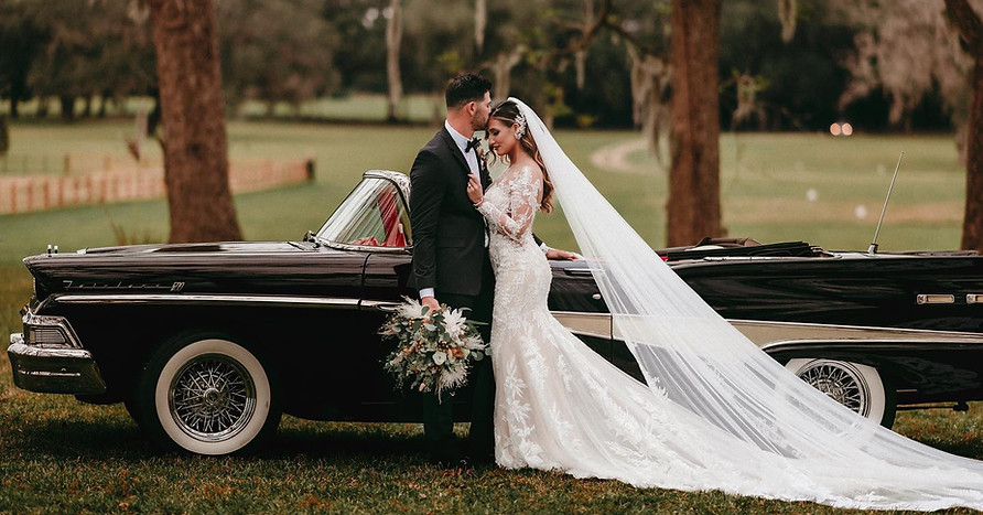 Your dream wedding starts at Clark Plantation Event Venue in Alachua Florida