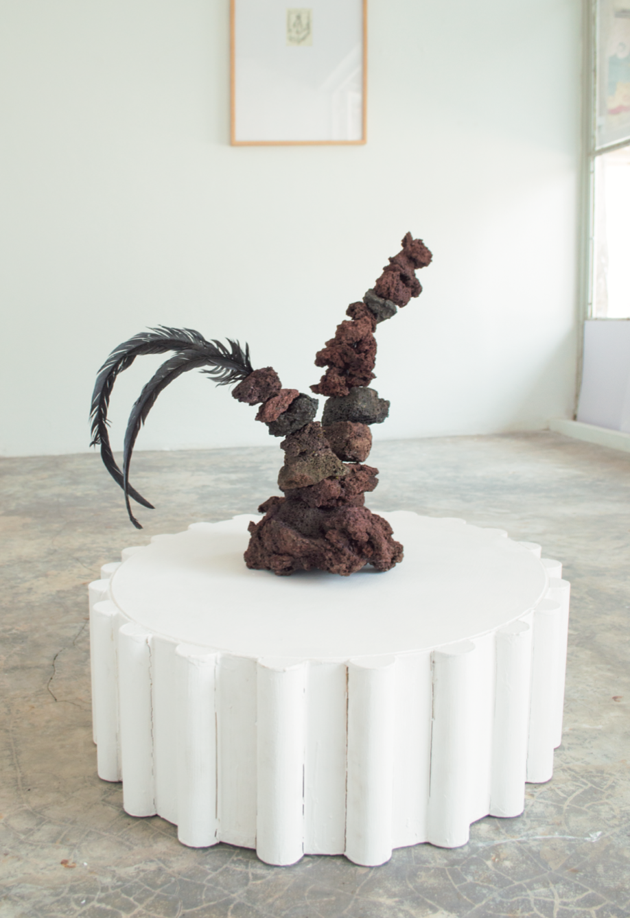 Rooster 02 / Sculpture with tezontle and thorns.