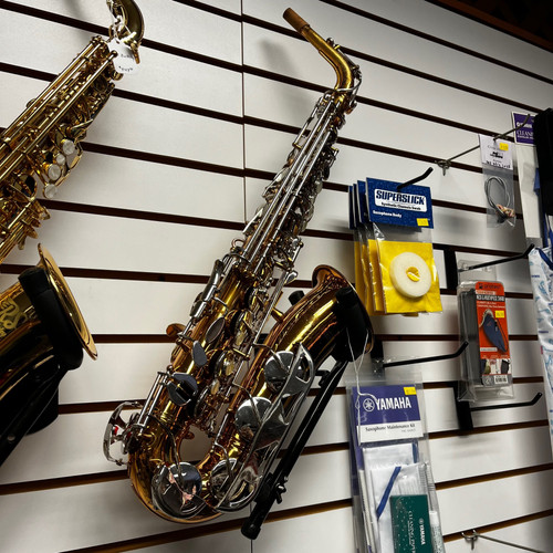 King 660 Alto Sax Crino Music