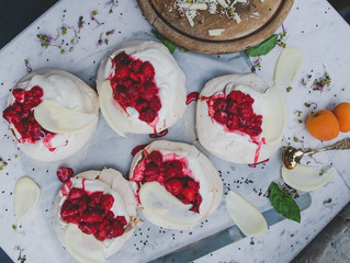 Mini Raspberry Pavlova
