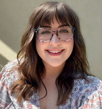 Britani Headshots (1)_edited.jpg