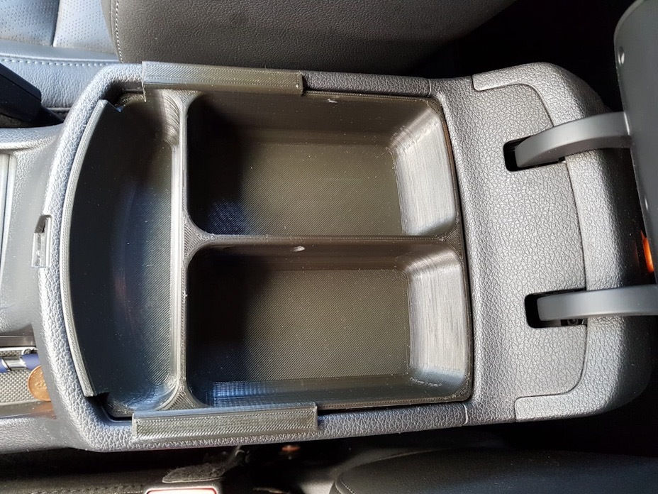 Miniatură: Organizator cotiera Hyundai I30 4