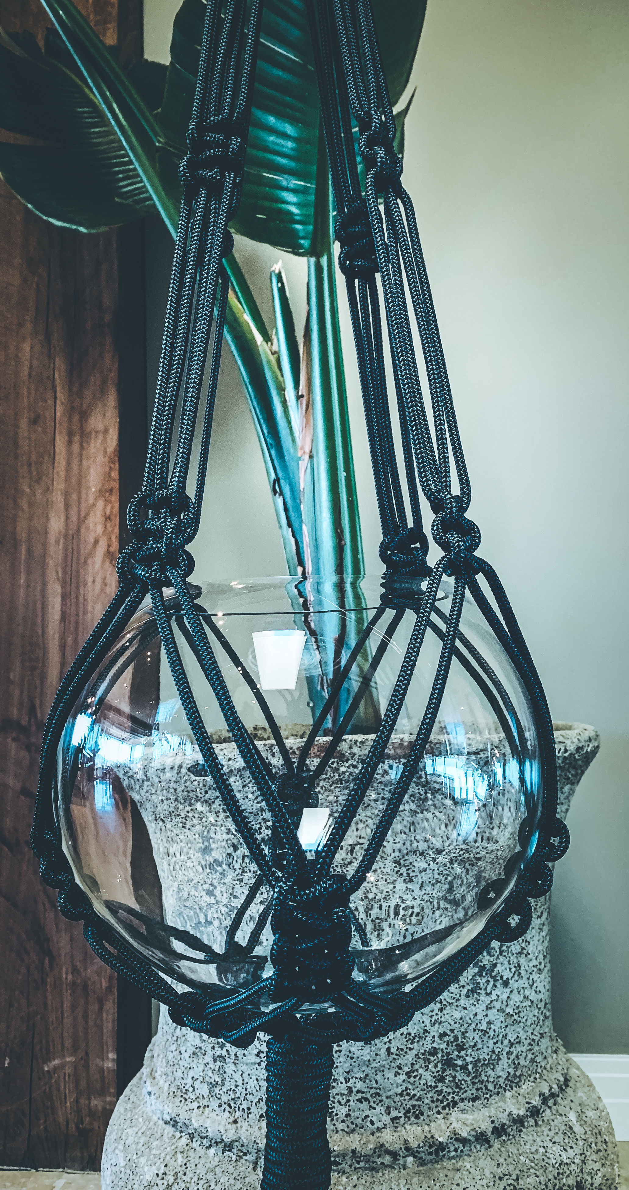 'Leanne' LL Marine Macrame