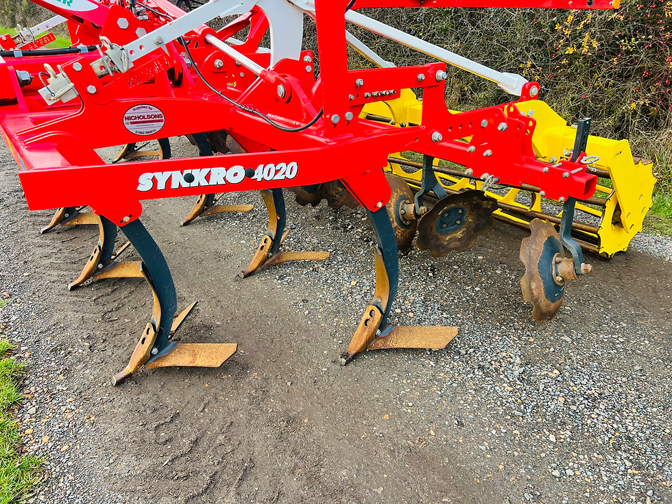 Thumbnail: Pottinger Synkro 4020 Cultivator 