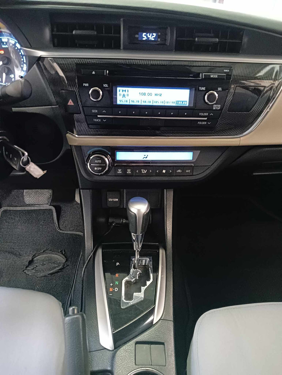 Thumbnail: 2016 TOYOTA COROLLA ALTIS 2.0