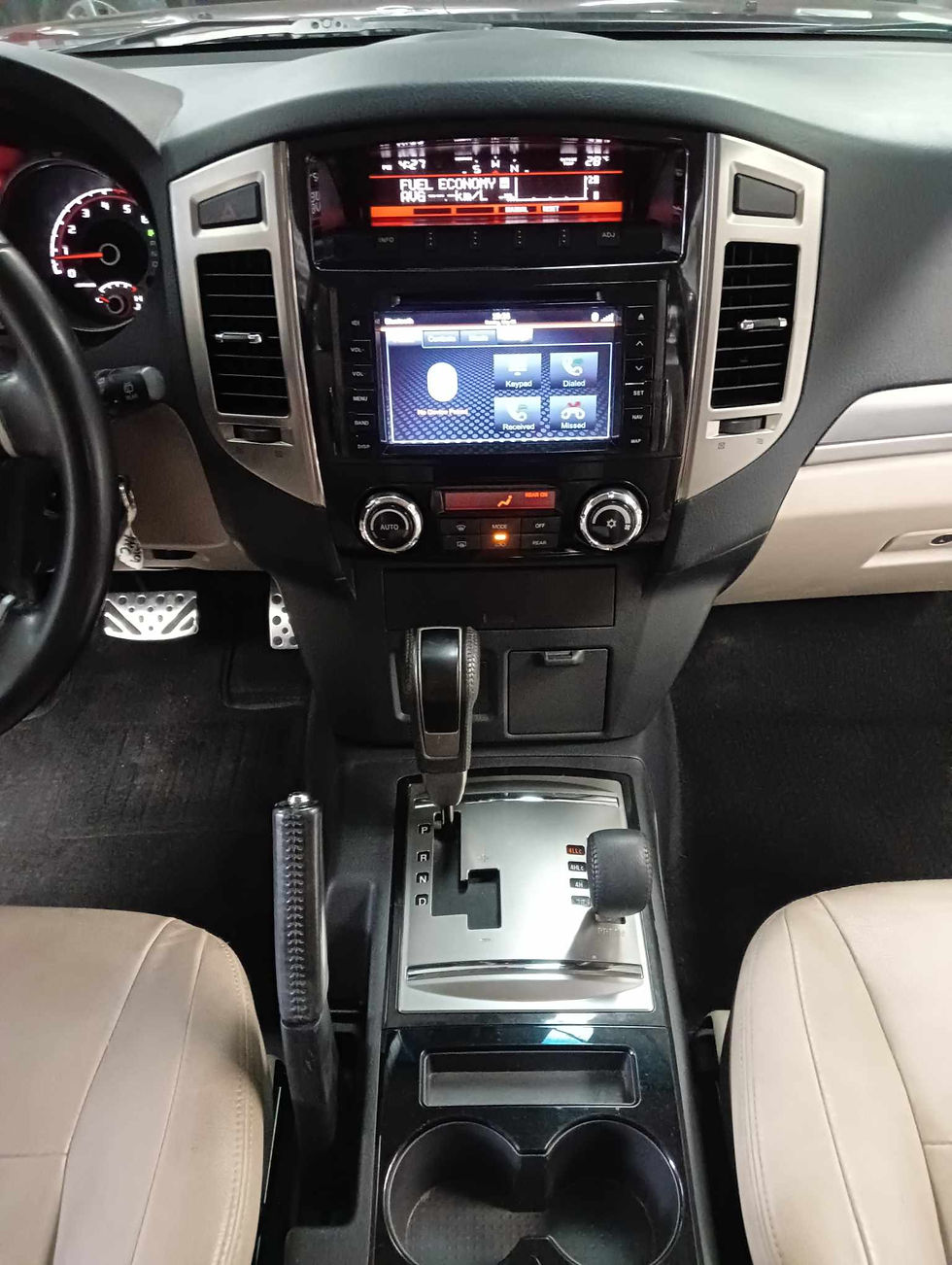 Thumbnail: 2018 MITSUBISHI PAJERO GLS 3.2