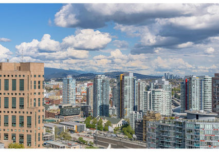 Amazing Views from the 30th floor downtown Vancouver at the Atelier