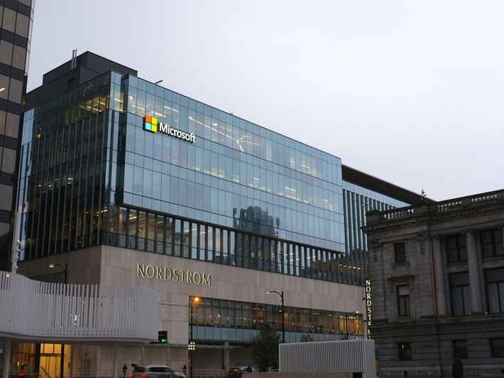 Microsoft Cuts Hundreds of Jobs in China Azure Unit Amid Data Regulations