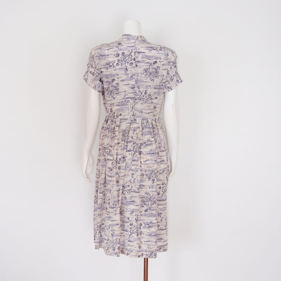 Thumbnail: 1950s Grey Dress - Medium / Large, Floral with Belt