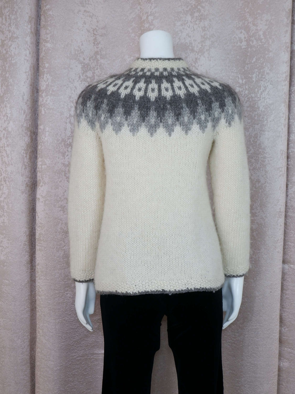 Thumbnail: Vintage White and Grey Icelandic Wool Cardigan Sweater with Silver Buttons - S