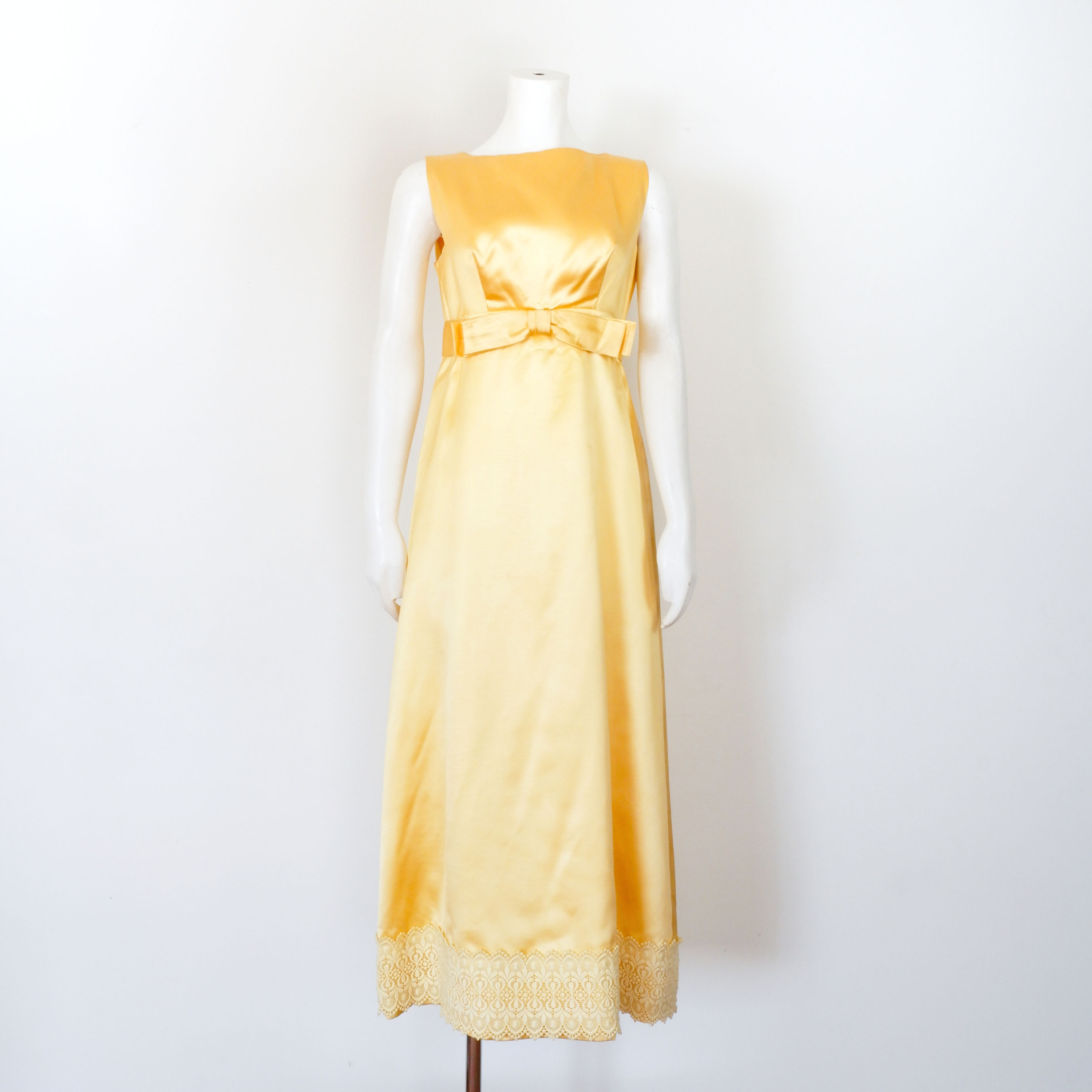 1960s Gold Gown - Small, Vintage with Lace Trim