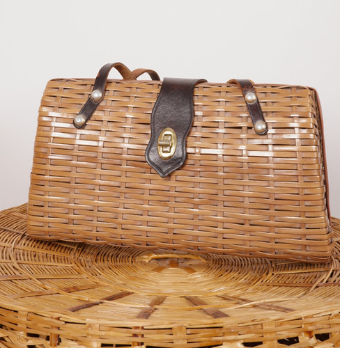 Vintage 1960s Woven Box Purse | Flatland Finery Vintage