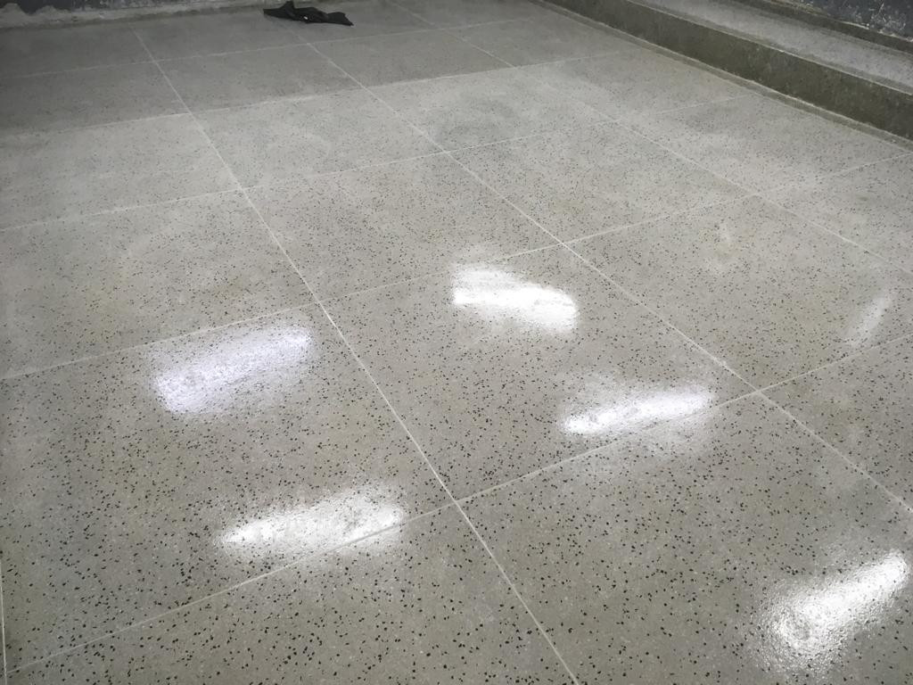 Piso Granitina Escola