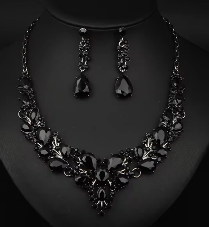 Thumbnail: Crystal Statement Necklace & Earrings Set