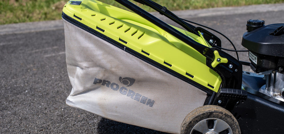 Tondeuse auto tractée