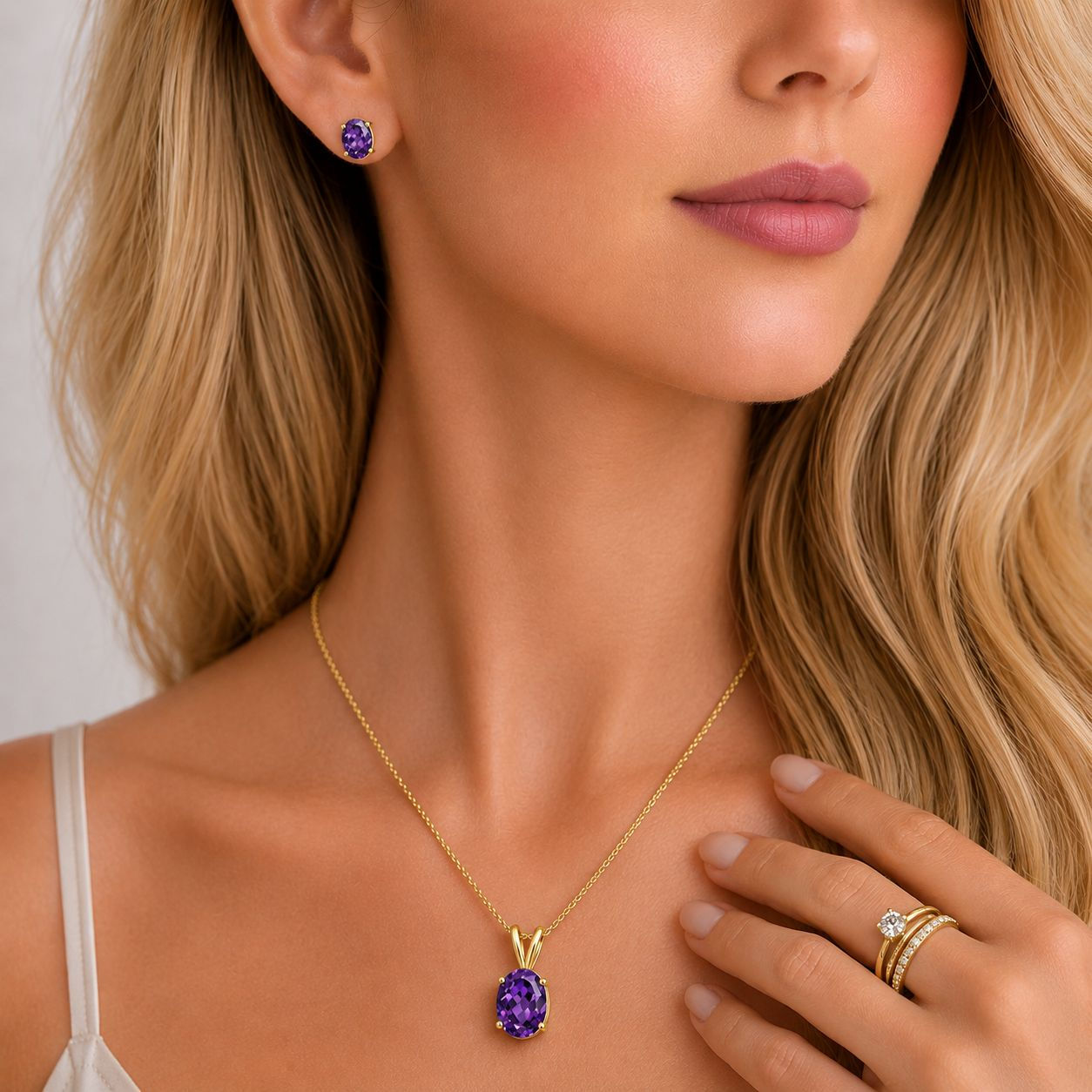 14K Yellow Gold 8x6mm 1.00 Ct AAA Grade Amethyst Pendant