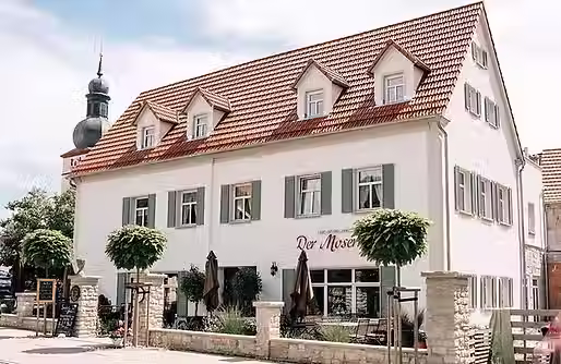 Der Moserhof Steigerwald Ferienwohnnung Café Restaurant
