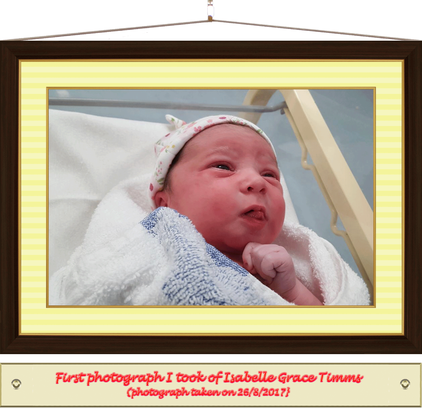Isabelle-pic-open.gif