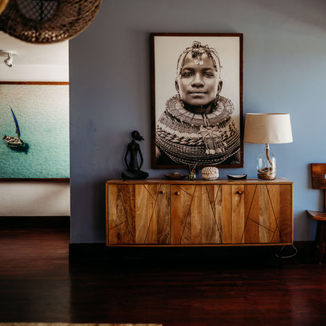 • Family walking along the beach in Ponta do Ouro, Mozambique.
• Beachfront Airbnb in Ponta do Ouro with ocean views.
• Fresh prawns from local vendors in Ponta do Ouro.
• Cooking fresh prawns inside our Airbnb kitchen.
• Ocean waves and sandy shoreline in Ponta do Ouro.
• Family taking photos on the beach at sunset.
• Kids playing along the water in Ponta do Ouro.
• Relaxing on the beach with clear blue water in Mozambique.
• Beach exploration along the coastline in Ponta do Ouro.
• Aerial-style beach view from the shoreline.
• Family posing together near the ocean.
• Early morning or sunset beach walk in Mozambique.
• Local food ingredients purchased in Ponta do Ouro.
• Outdoor seating area at our beach Airbnb.
• Bright and calm beach day in Mozambique with the family.