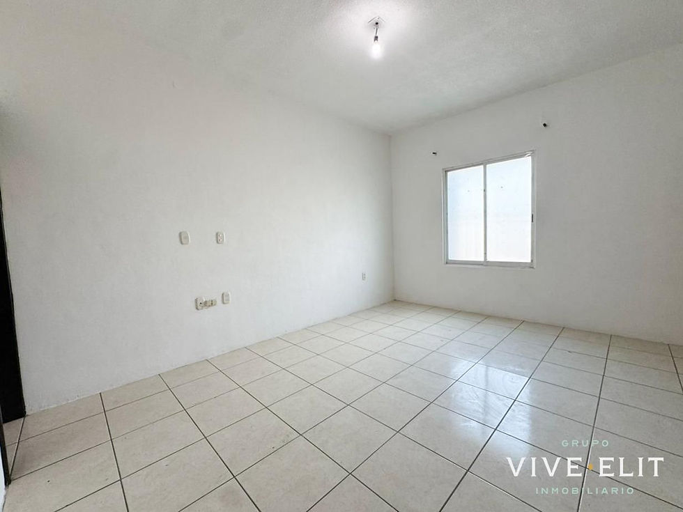 Miniatura: CASA EN VENTA EN RESIDENCIAL ESMERALDA