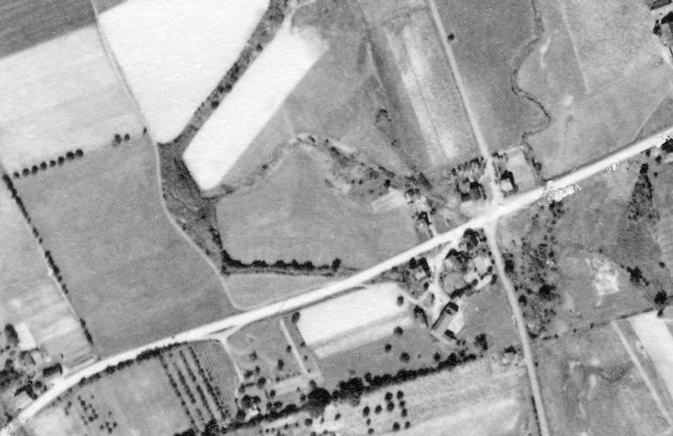 1938 Aerial shows mill race