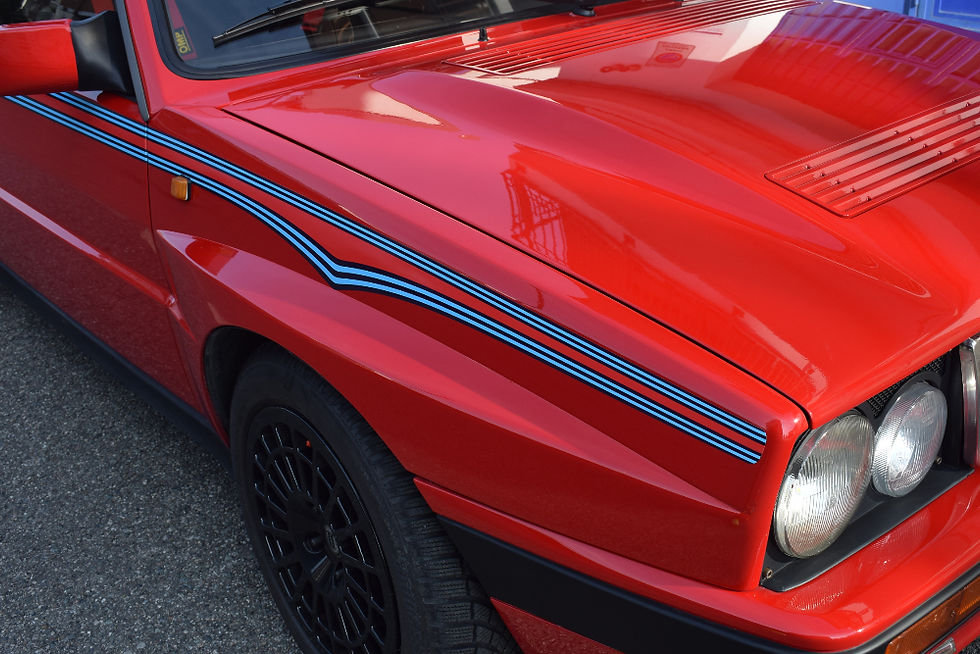 Thumbnail: Lancia Delta Martini 6 Redtop