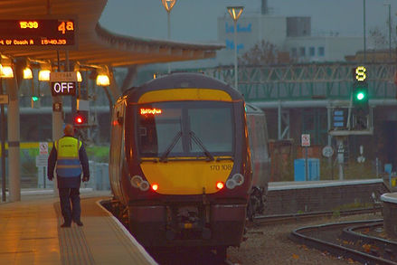 Class 170 at Derby Train Station on Stations for Spotters