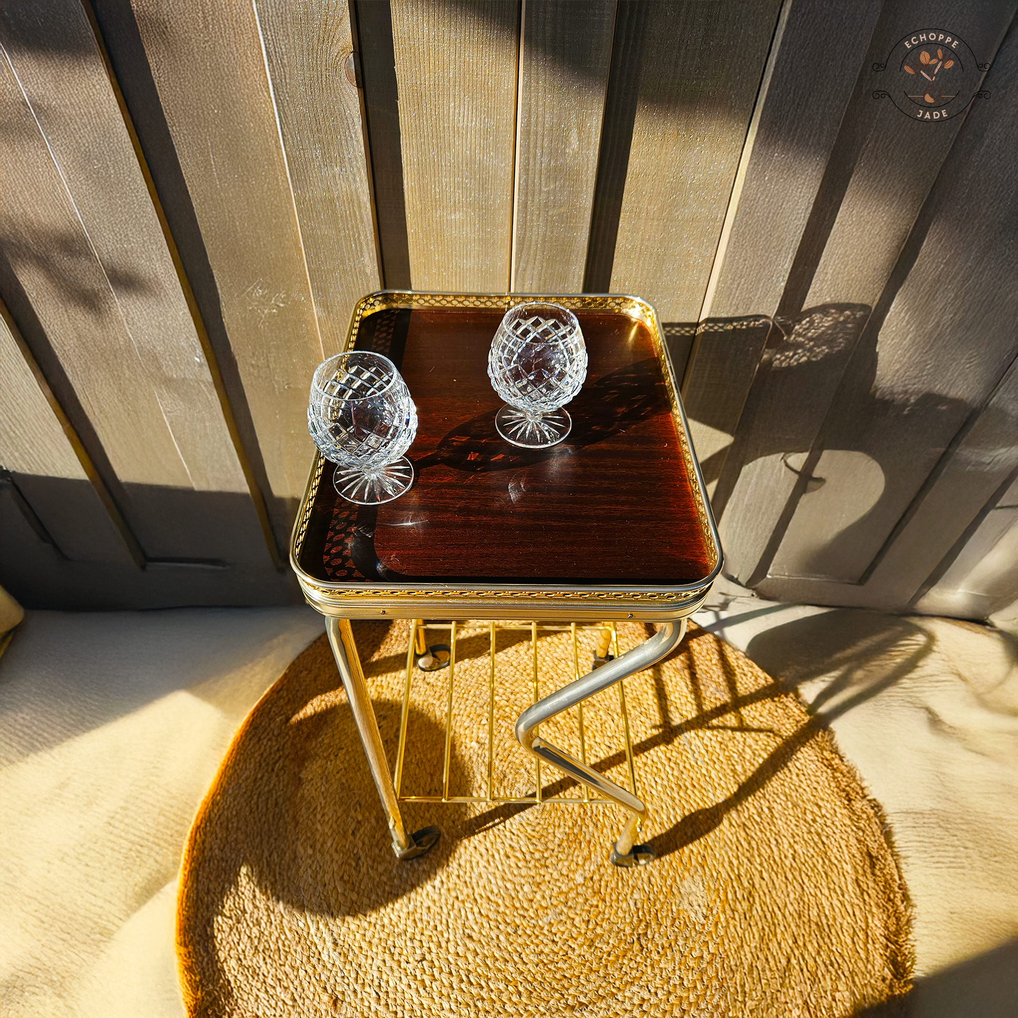 Desserte à roulettes