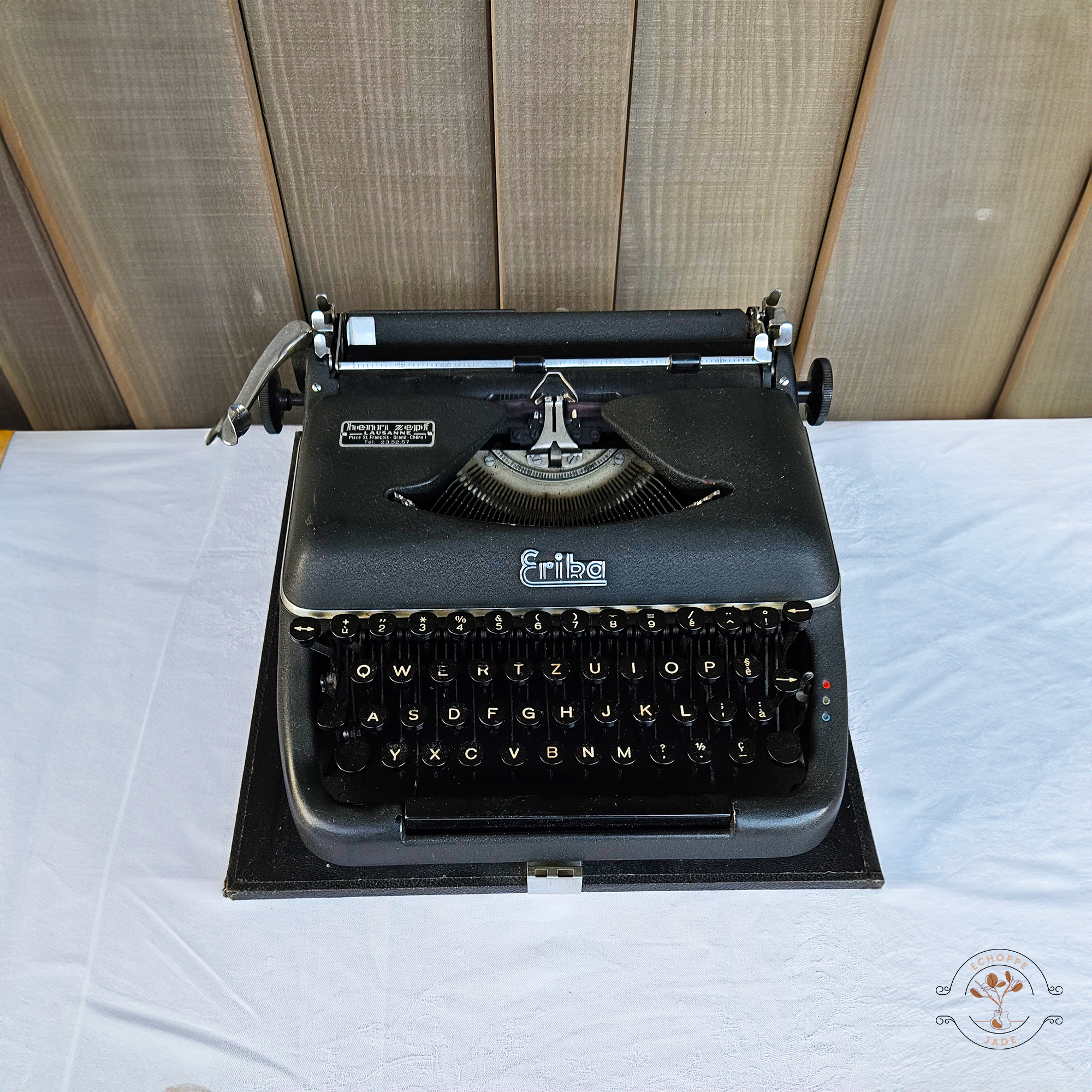 Machine à écrire Erika