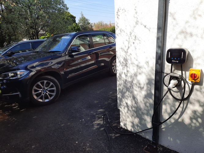 KARNAK - CAR CHARGER.jpeg