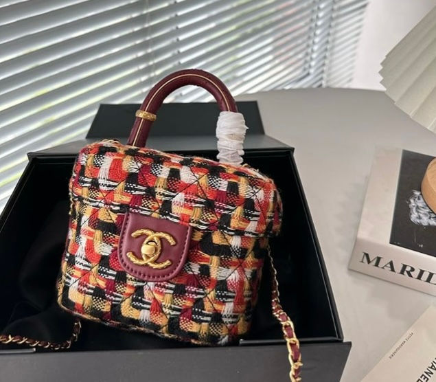 Thumbnail: CC Knit Me Up Bag