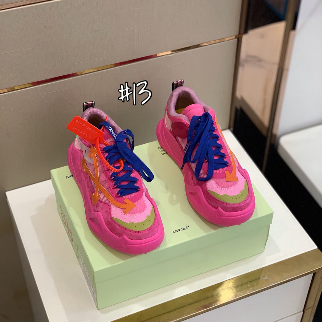 Off-White To Fly Feets