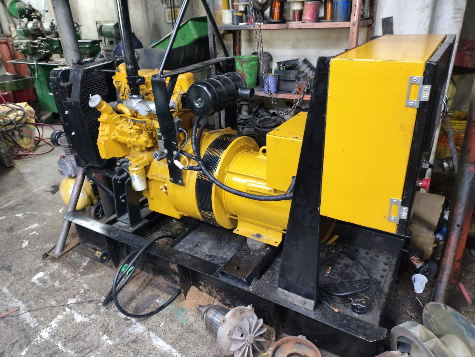 Planta  Eléctrica Diesel Perkins 35  kva