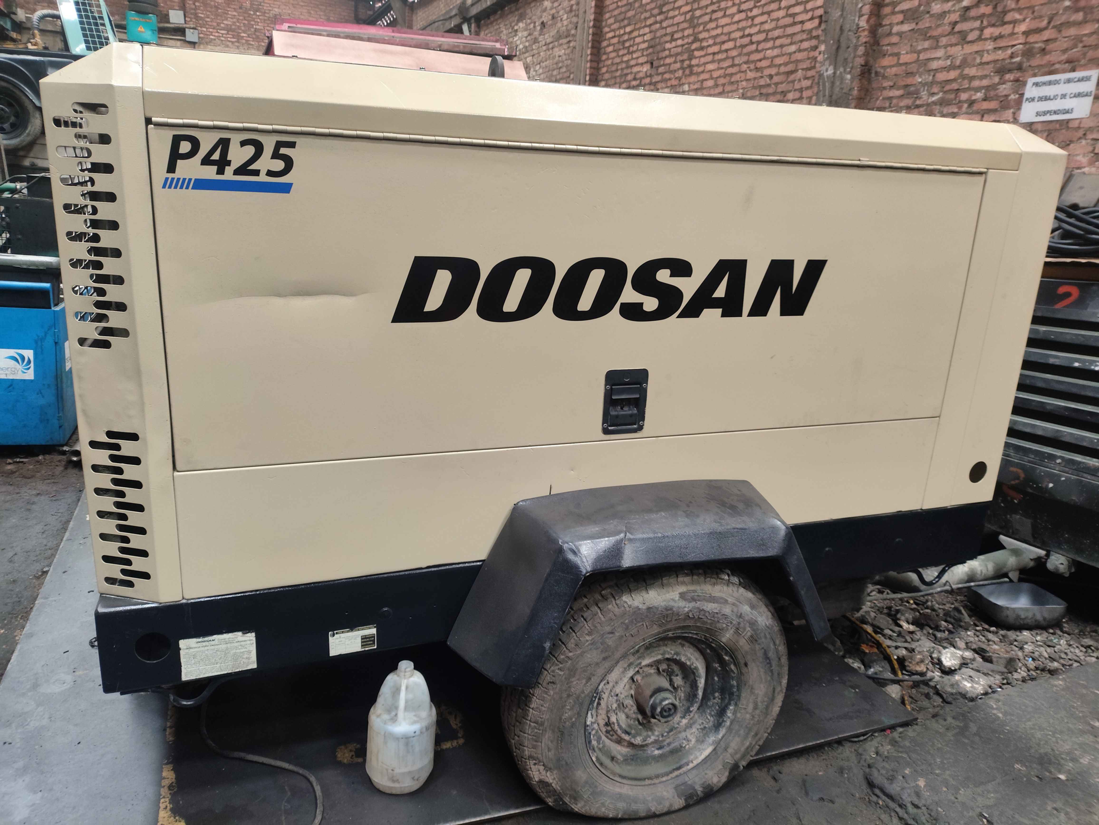 Compresor  Portatil DOOSAN P425