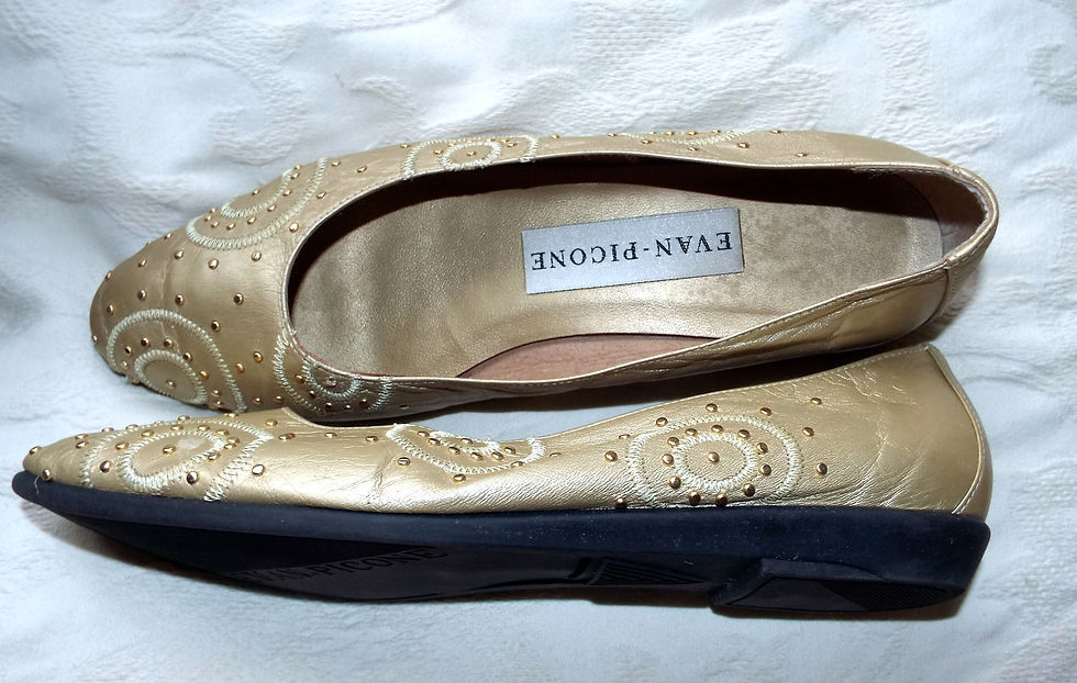 Thumbnail: Evan Picone gold soft leather ballerina pumps (UK size 6 approximately)