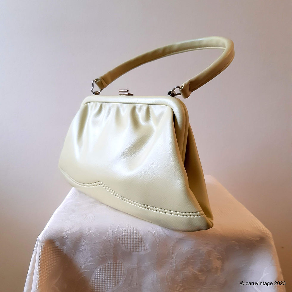 Thumbnail: Light chartreuse yellow soft faux leather handbag