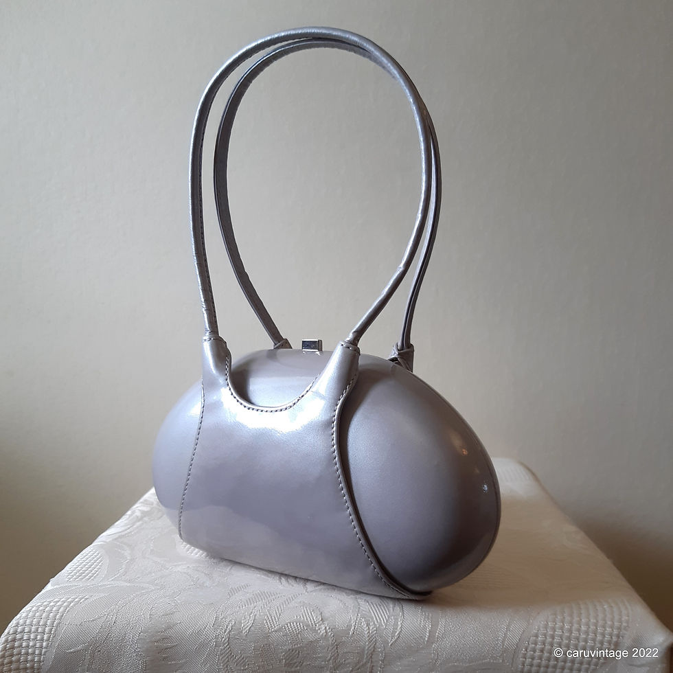 Thumbnail: Rodo Italy pearly silver small hardshell handbag