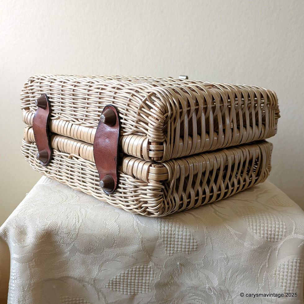 Thumbnail: Vintage Contessa Francesca wicker handbag