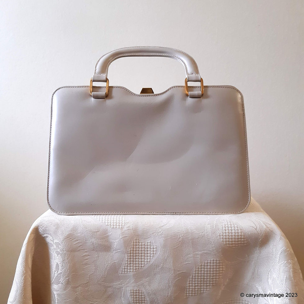 Thumbnail: 1960s Lodix beige structured handbag