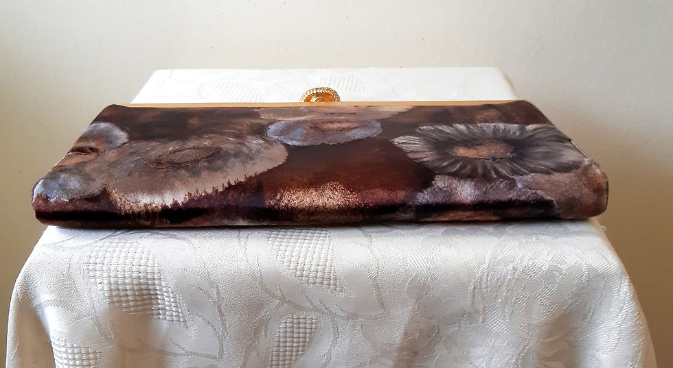 Thumbnail: Koret brown multi poppy patterned silk/satin evening clutch