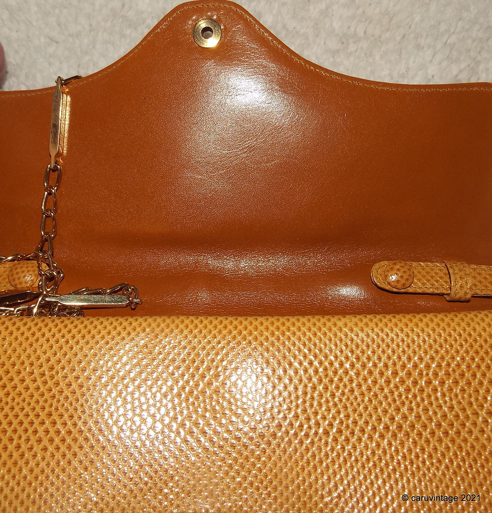 Thumbnail: 1970s Guido Borelli honey blonde lizard reptile skin leather handbag