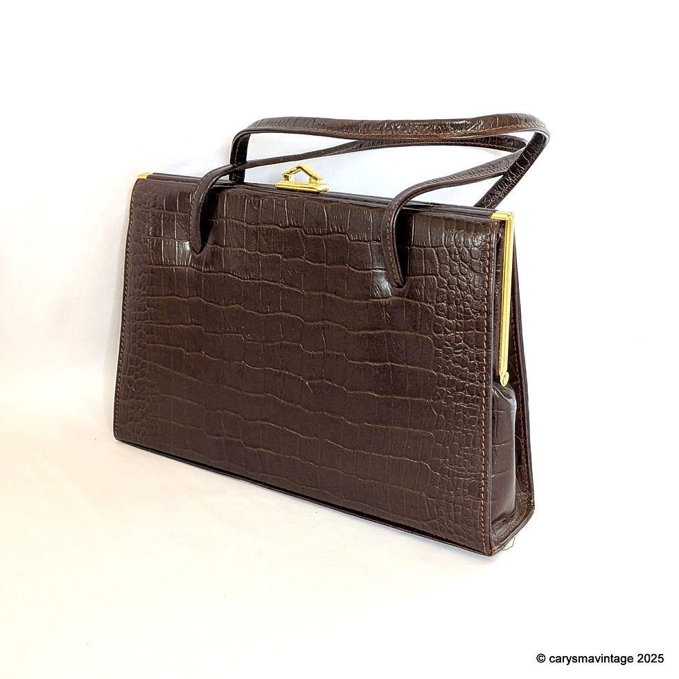 Thumbnail: Czarina vintage brown embossed leather classic style handbag